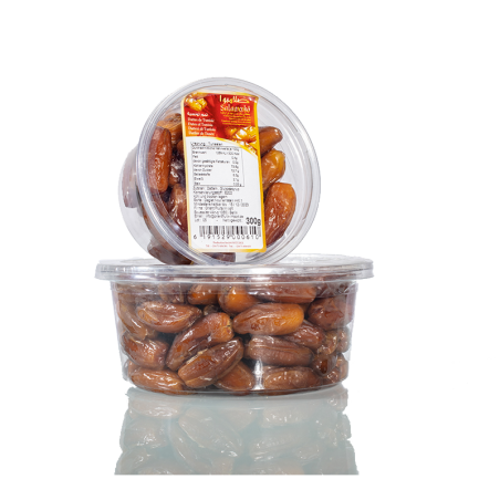 Moon Pitted Dates 300g